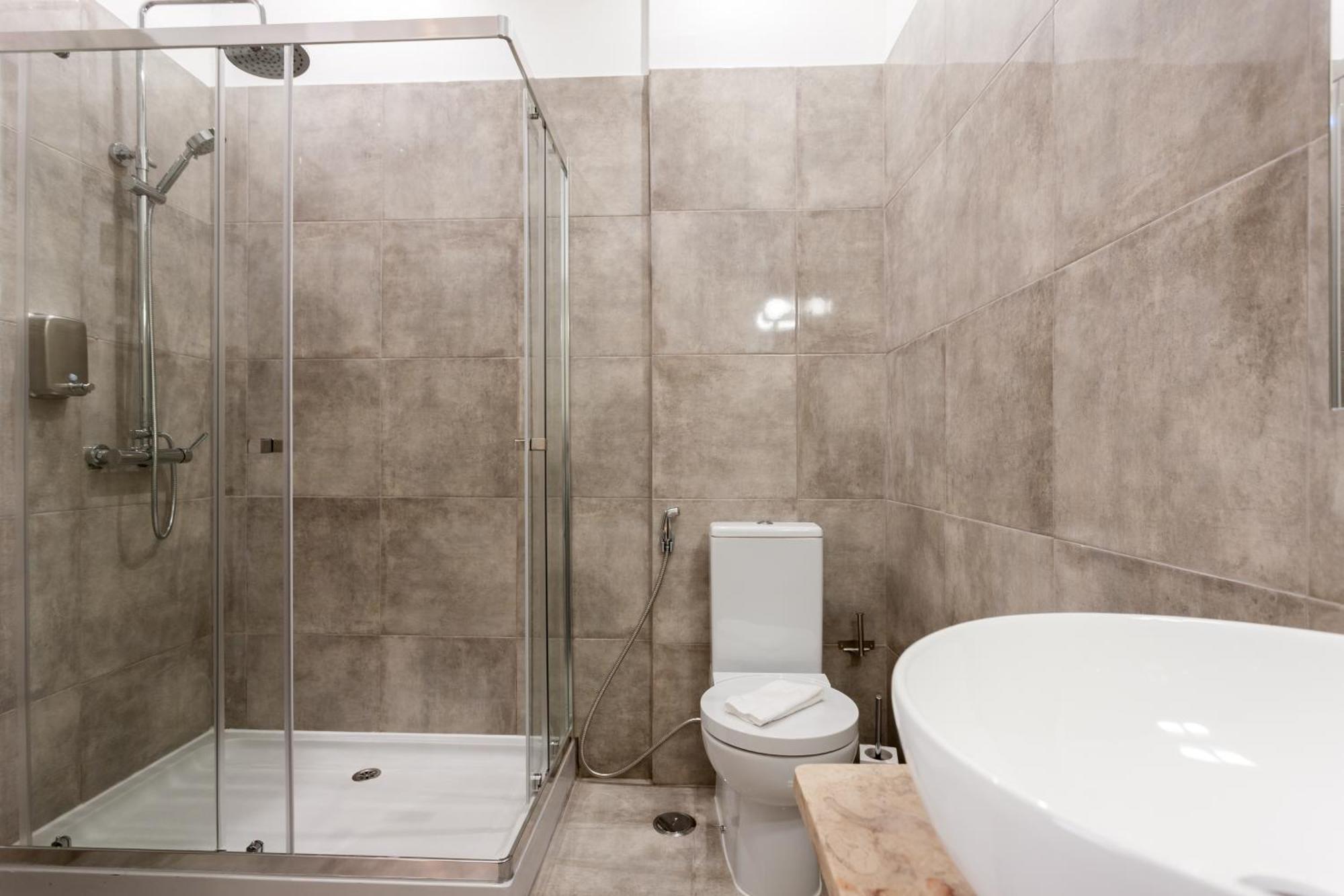 Tejo Vintage Three-Bedroom Apartment - By Lu Holidays ลิสบอน ภายนอก รูปภาพ
