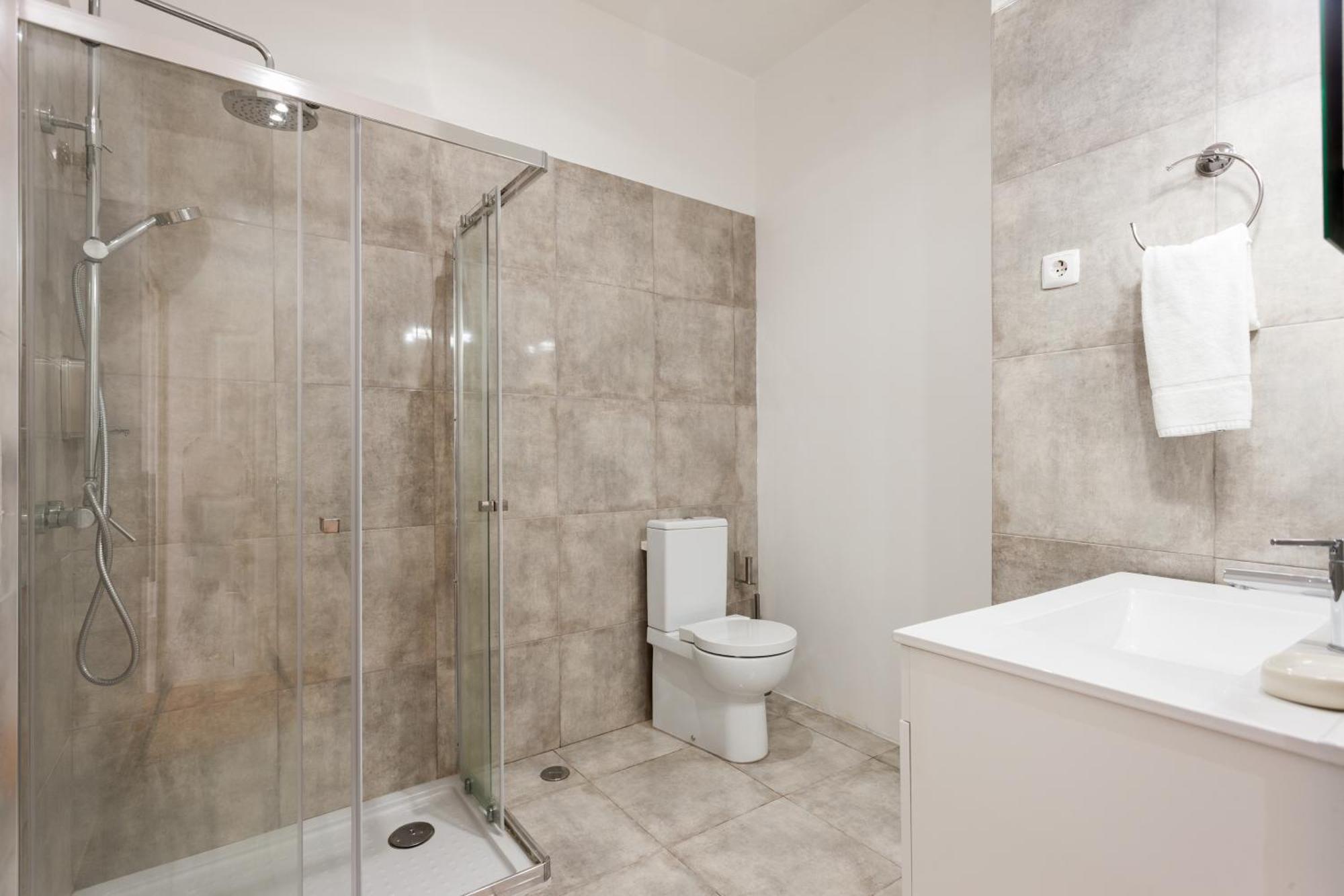 Tejo Vintage Three-Bedroom Apartment - By Lu Holidays ลิสบอน ภายนอก รูปภาพ