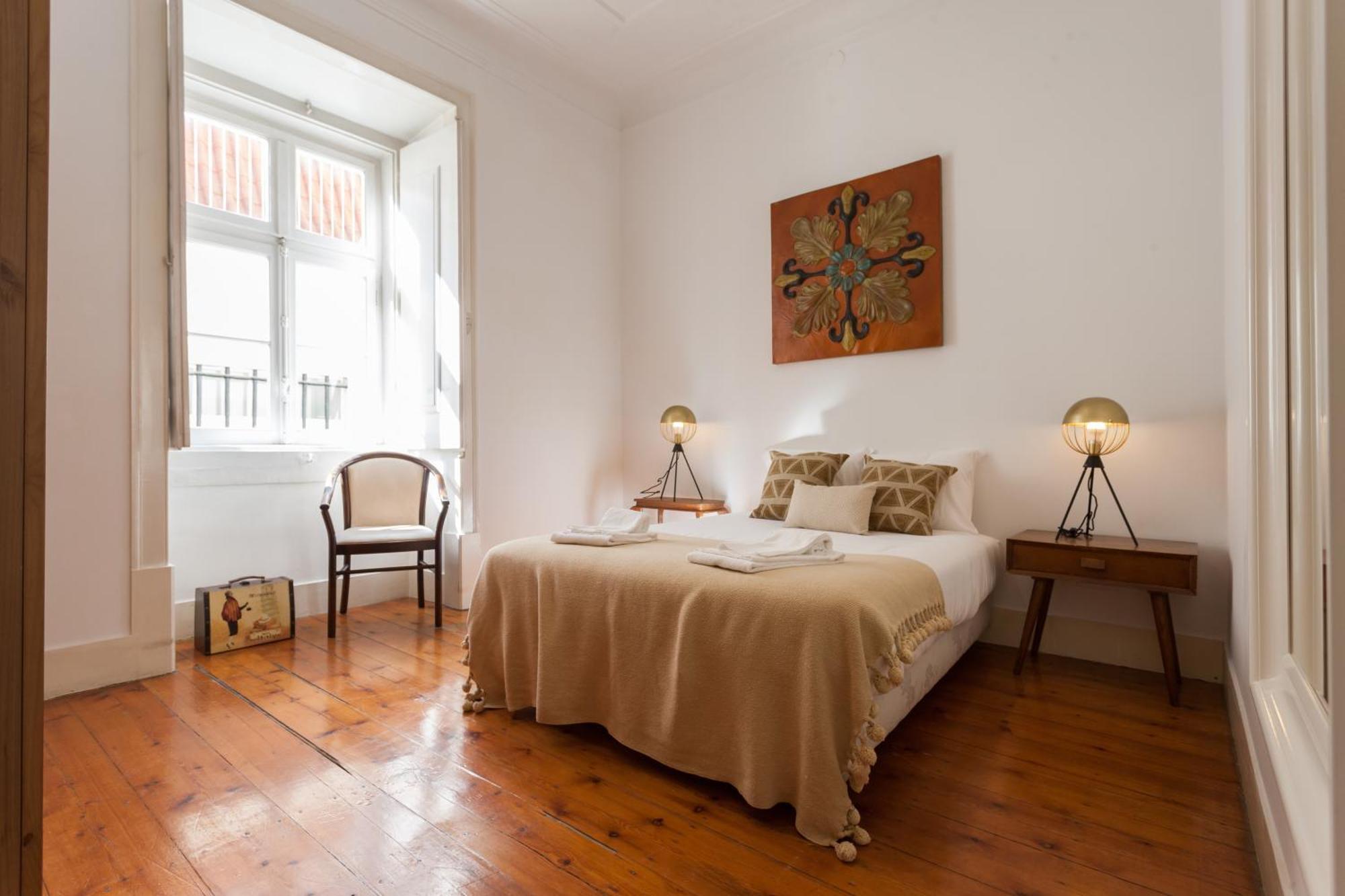 Tejo Vintage Three-Bedroom Apartment - By Lu Holidays ลิสบอน ภายนอก รูปภาพ